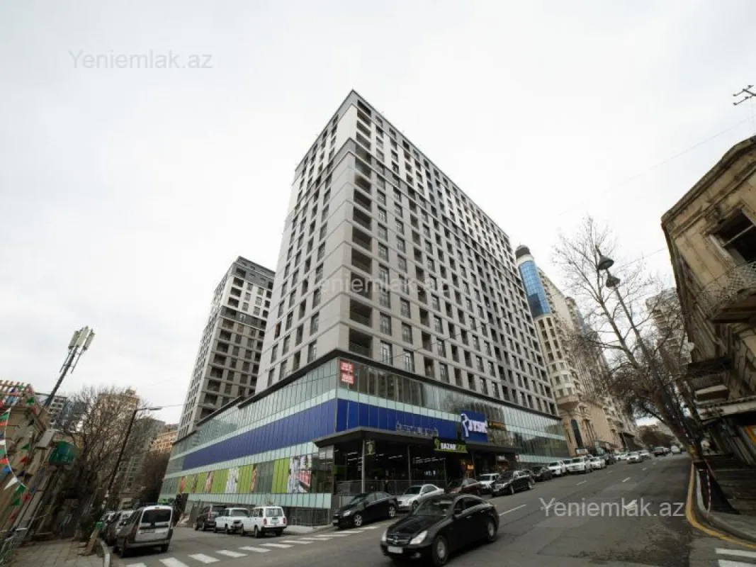 Satılır 2 otaqlı yeni tikili 105 m²