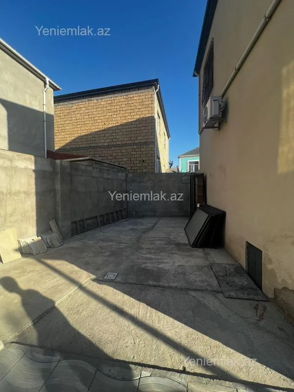 Satılır 4 otaqlı həyət evi 112 m²