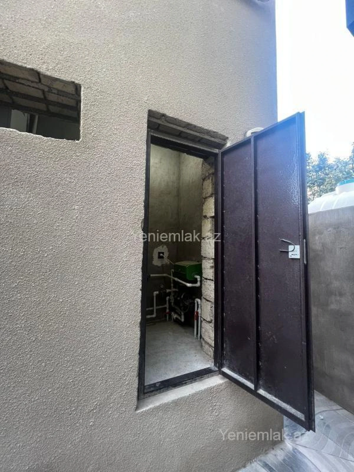 Satılır 4 otaqlı həyət evi 112 m²