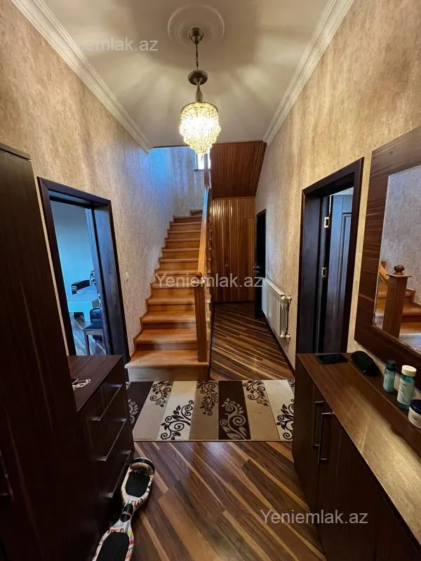 Satılır 4 otaqlı həyət evi 112 m²