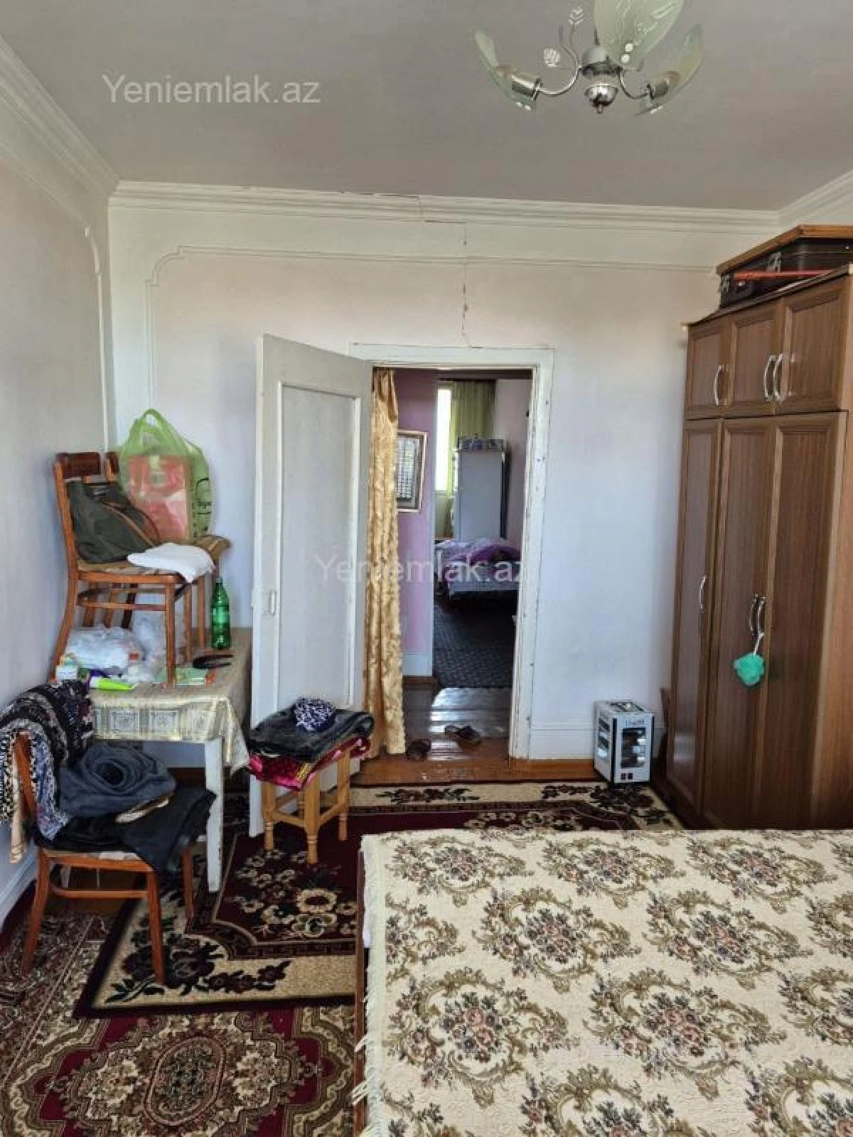 Satılır 3 otaqlı köhnə tikili 70 m²