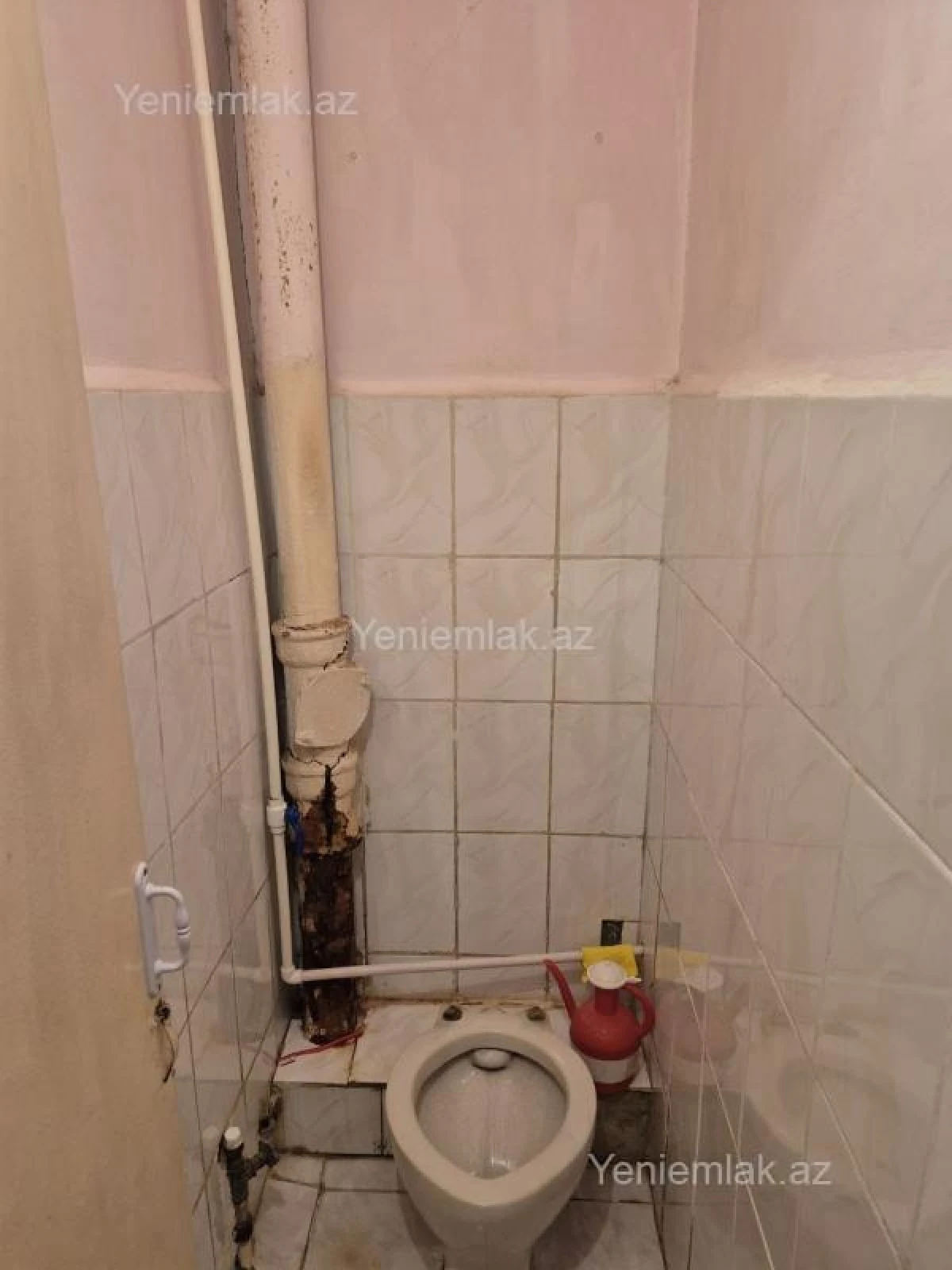 Satılır 3 otaqlı köhnə tikili 70 m²