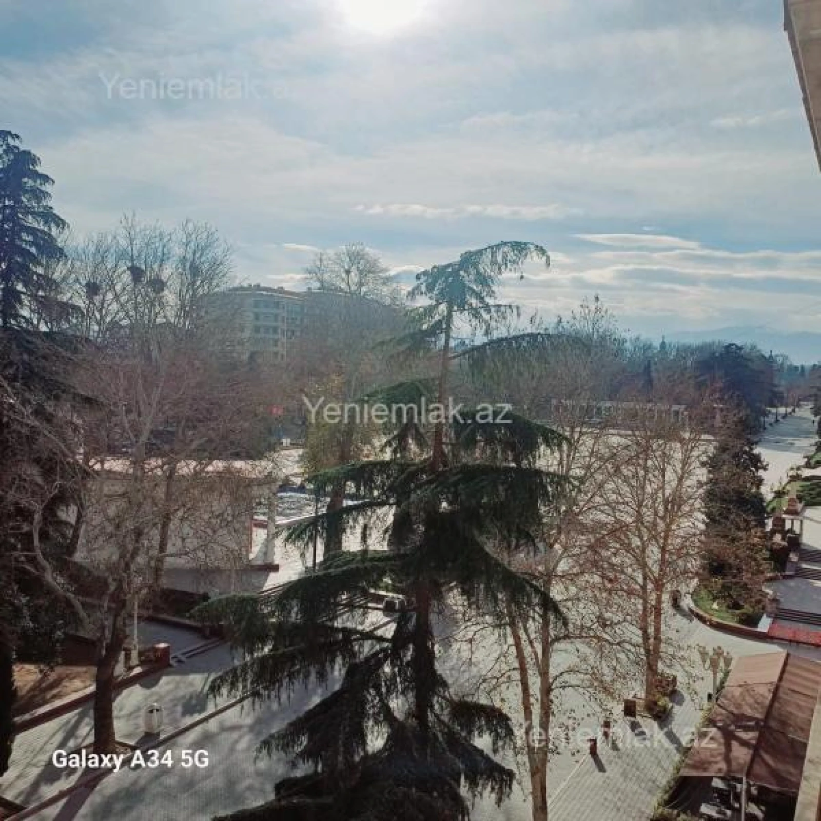 Satılır 2 otaqlı köhnə tikili 35 m²