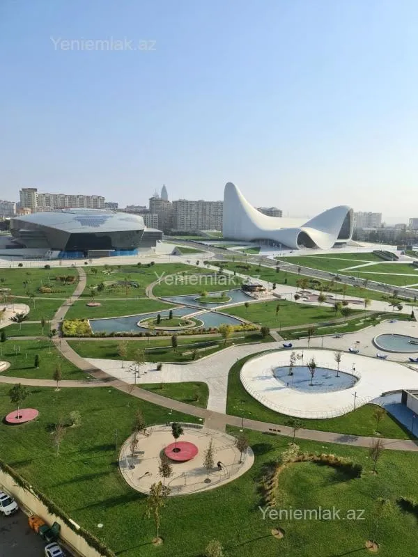 Satılır 3 otaqlı köhnə tikili 80 m²