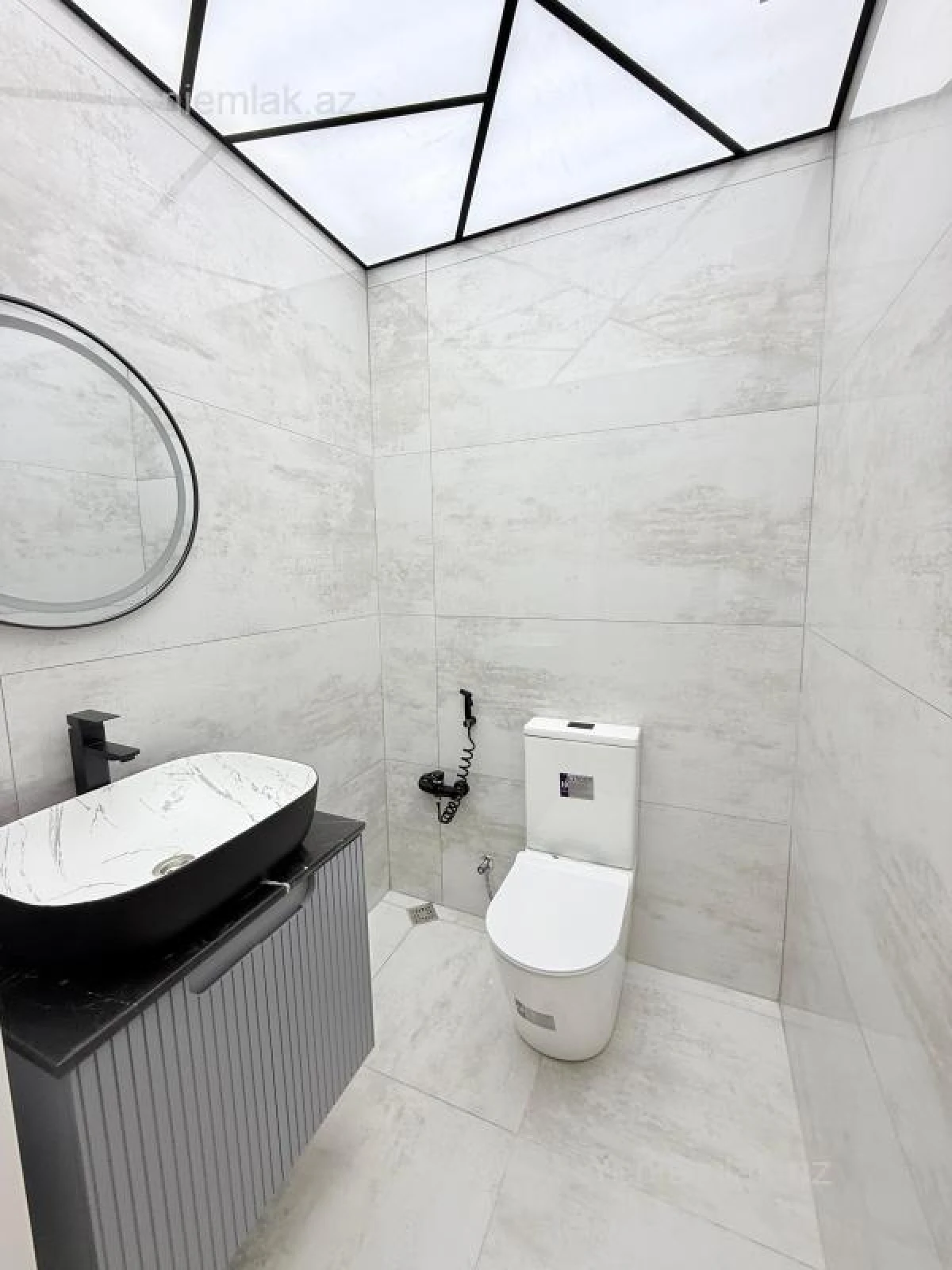 Satılır 3 otaqlı yeni tikili 120 m²