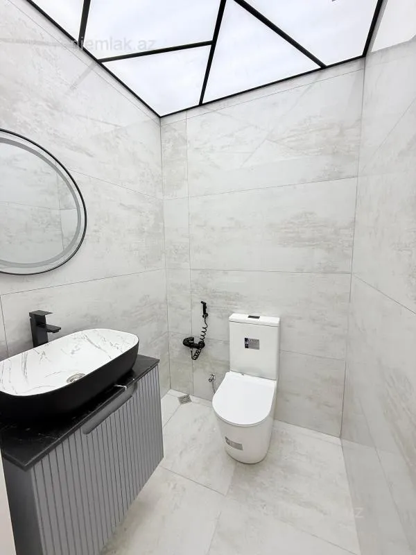 Satılır 3 otaqlı yeni tikili 120 m²