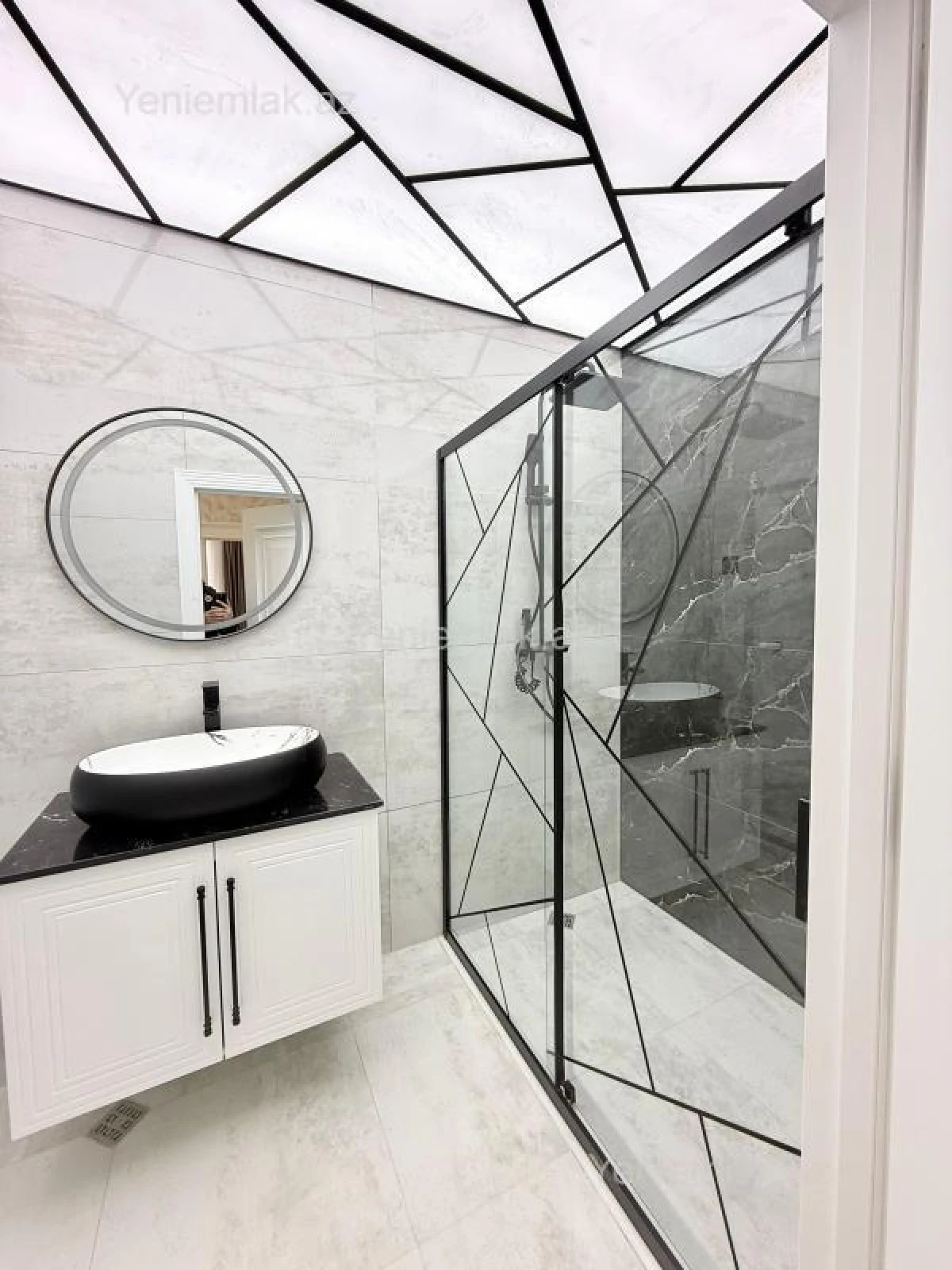 Satılır 3 otaqlı yeni tikili 120 m²