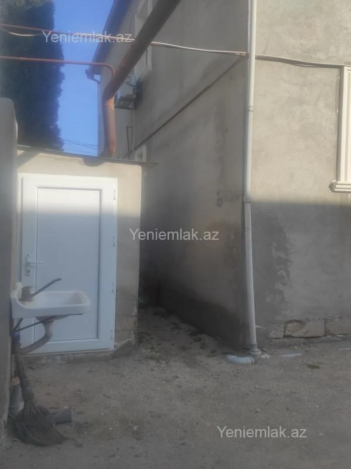 Satılır 4 otaqlı həyət evi 120 m²