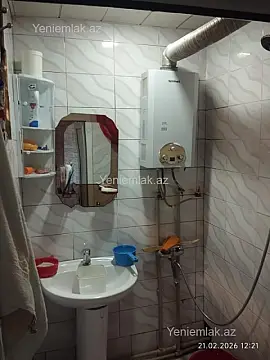 Satılır 2 otaqlı köhnə tikili 50 m²
