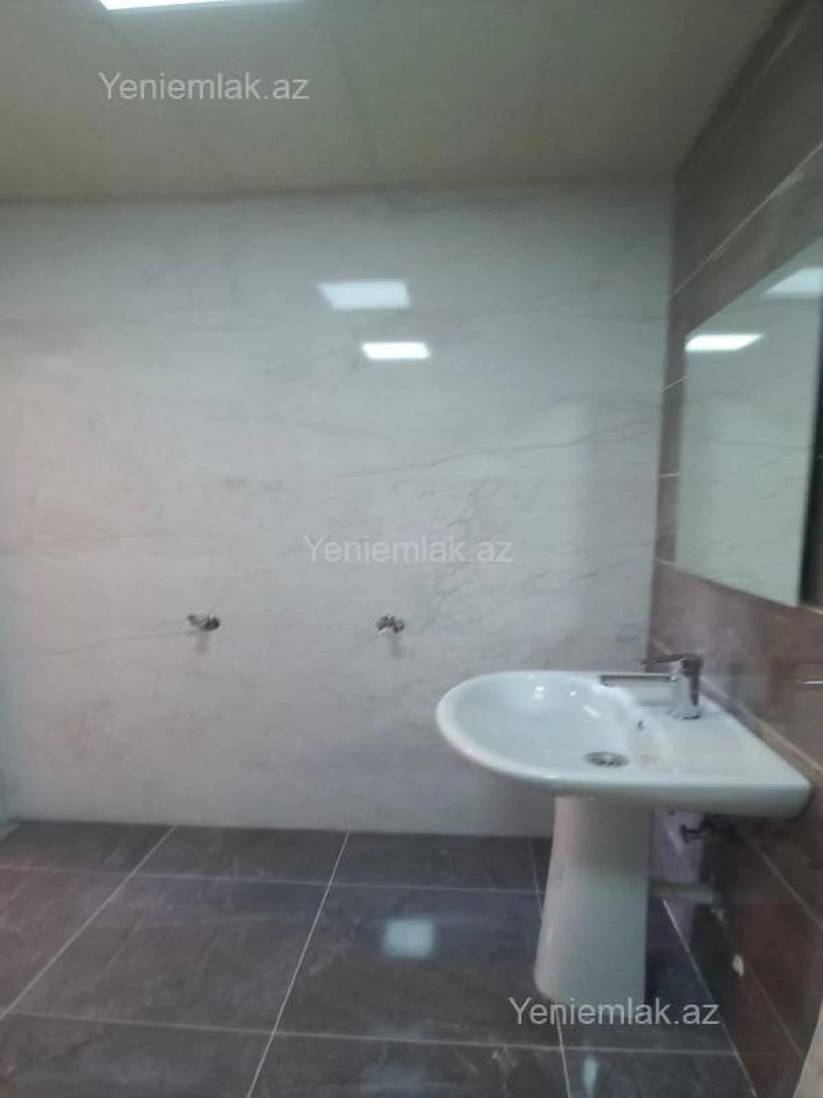 Satılır 2 otaqlı yeni tikili 51 m²