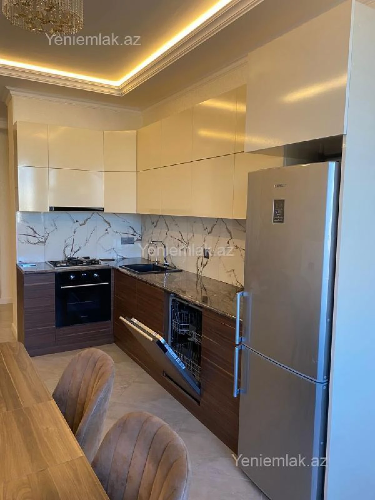 Satılır 3 otaqlı yeni tikili 96 m²