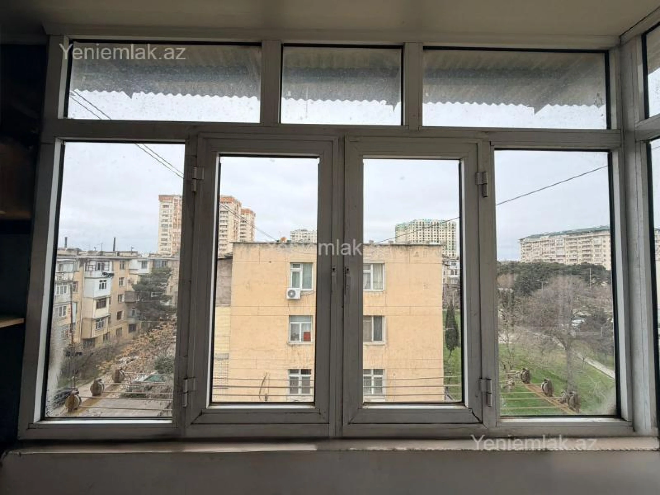 Satılır 1 otaqlı köhnə tikili 35 m²