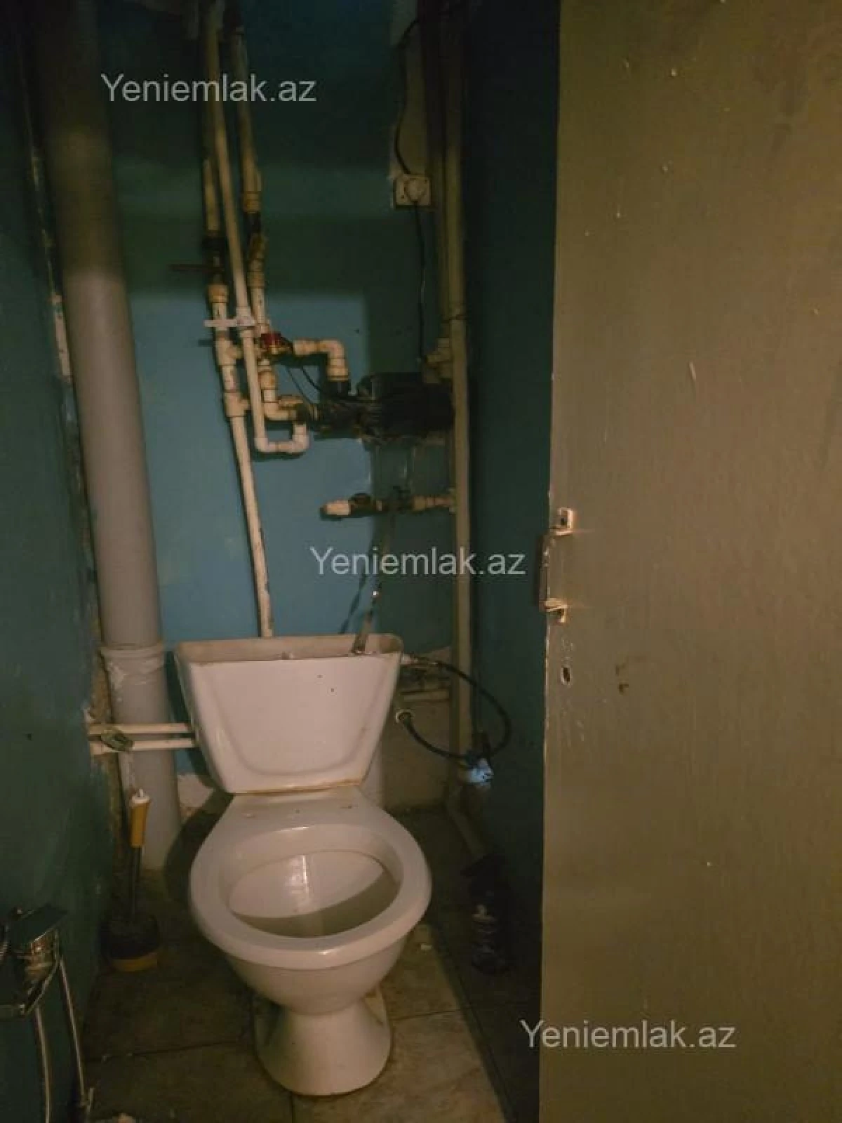 Satılır 2 otaqlı köhnə tikili 60 m²