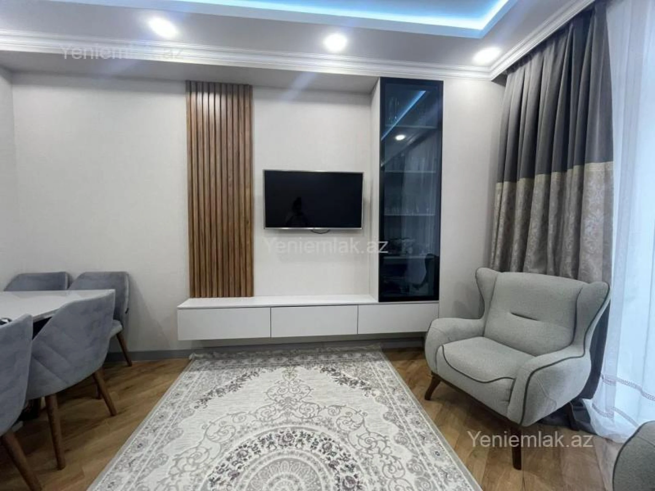 Satılır 2 otaqlı yeni tikili 82.5 m²