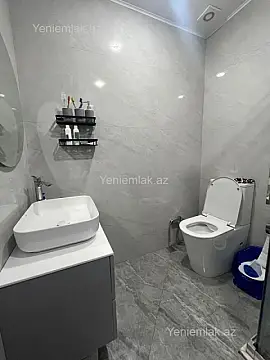 Satılır 2 otaqlı yeni tikili 82.5 m²