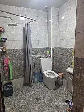 Satılır 3 otaqlı yeni tikili 90 m²
