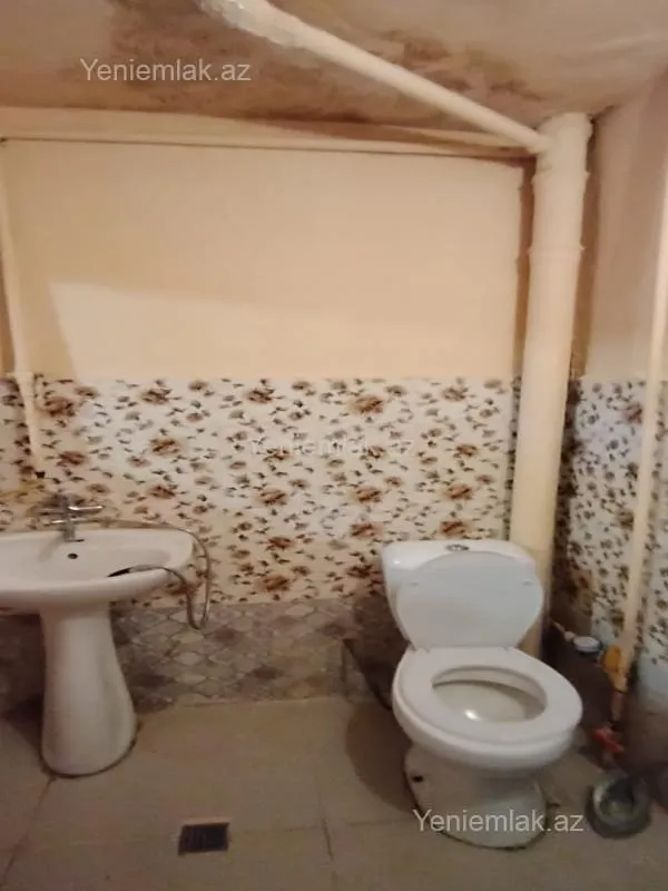 Satılır 1 otaqlı köhnə tikili 31 m²