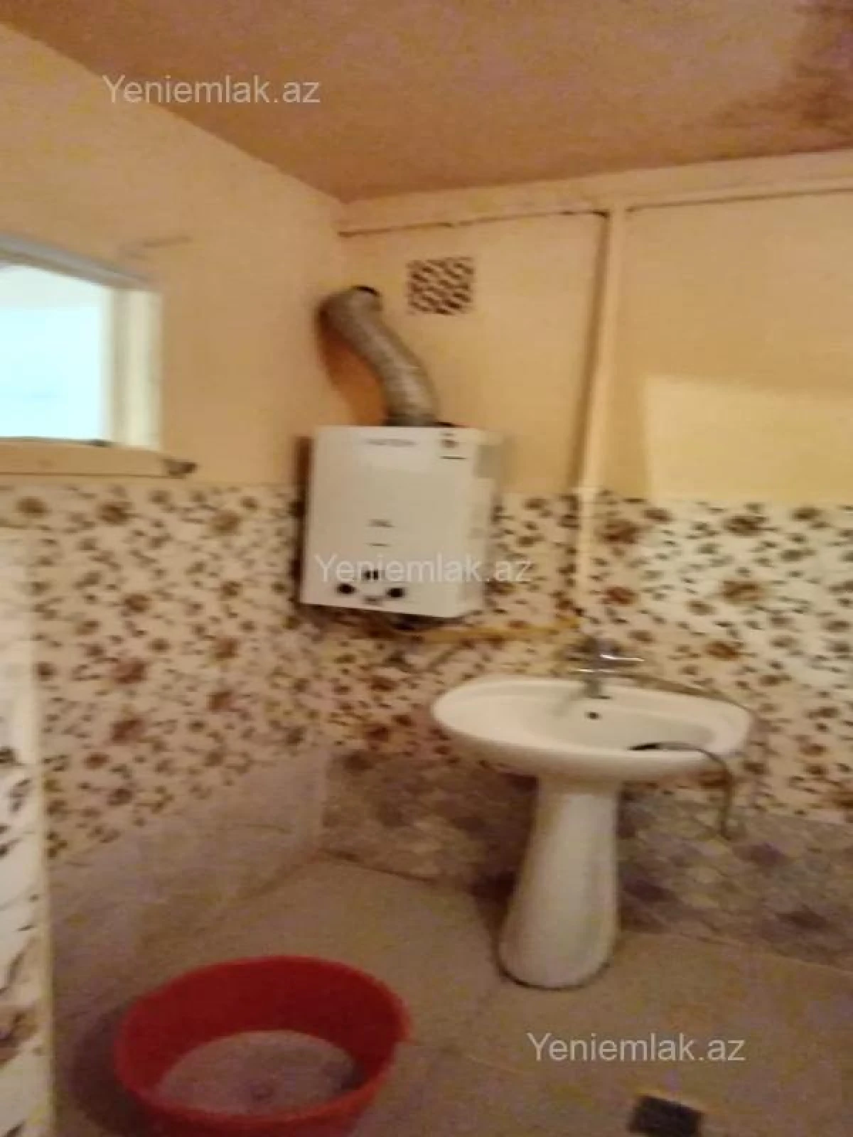 Satılır 1 otaqlı köhnə tikili 31 m²