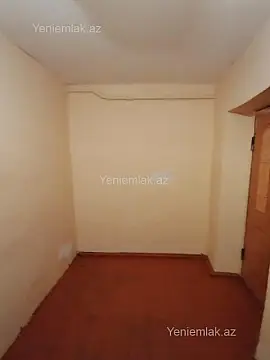 Satılır 1 otaqlı köhnə tikili 31 m²