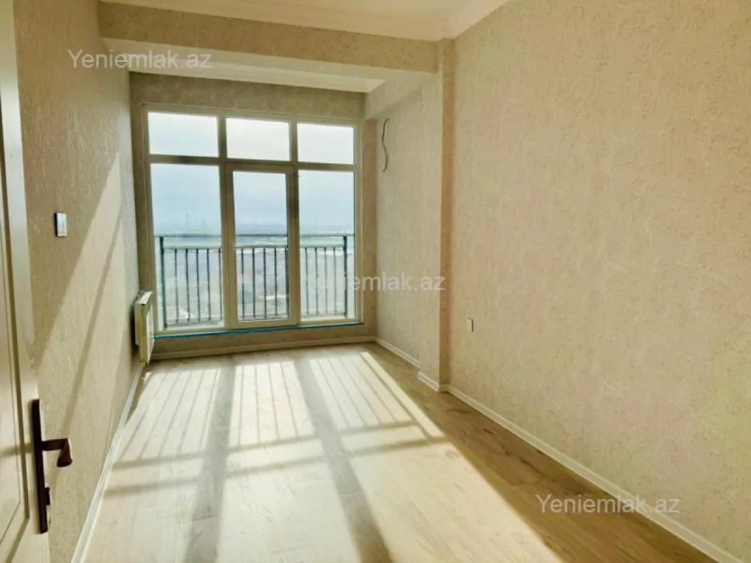 Satılır 3 otaqlı yeni tikili 91.7 m²