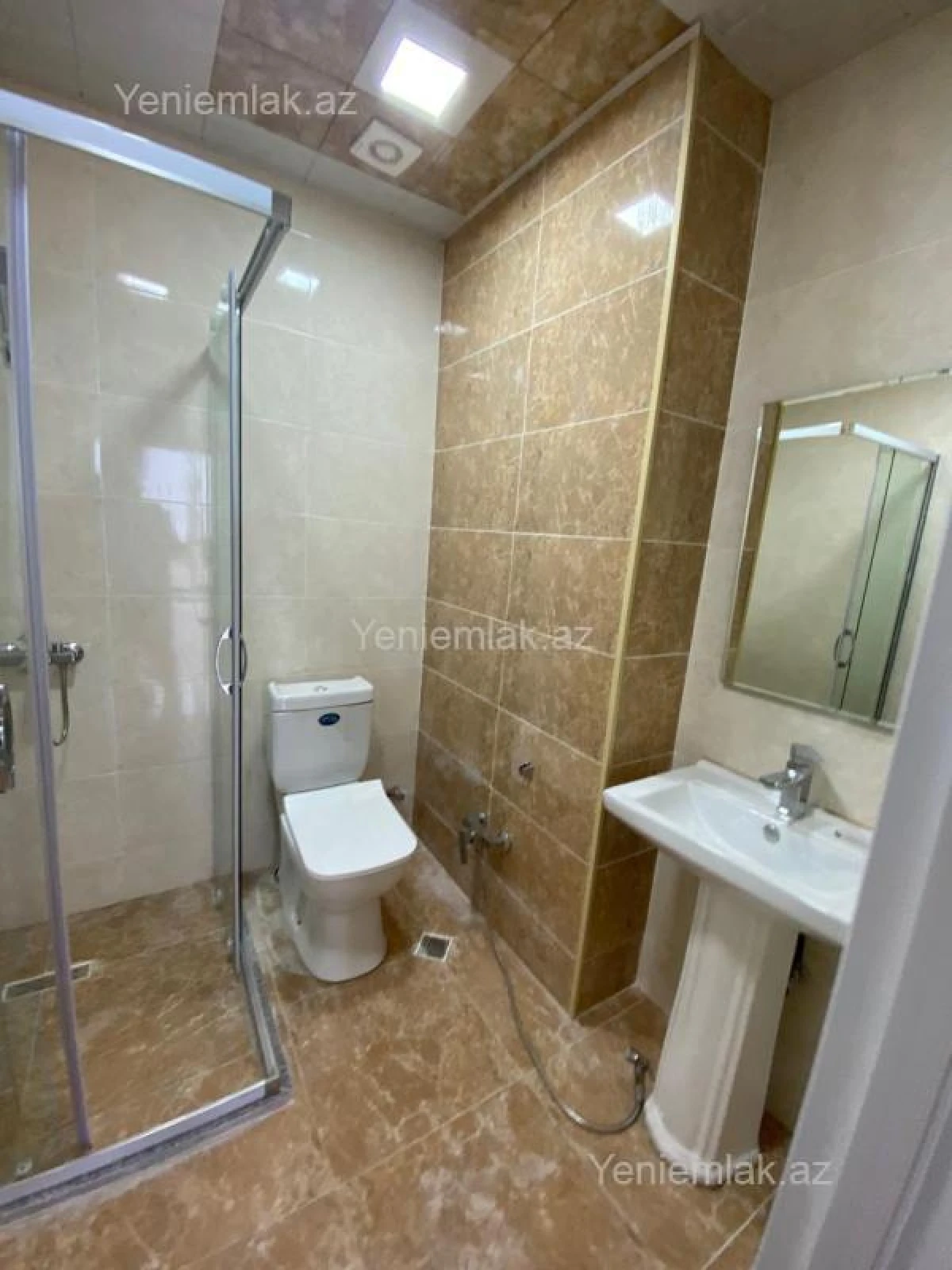 Satılır 3 otaqlı yeni tikili 91.7 m²