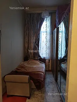 Satılır 4 otaqlı köhnə tikili 95 m²