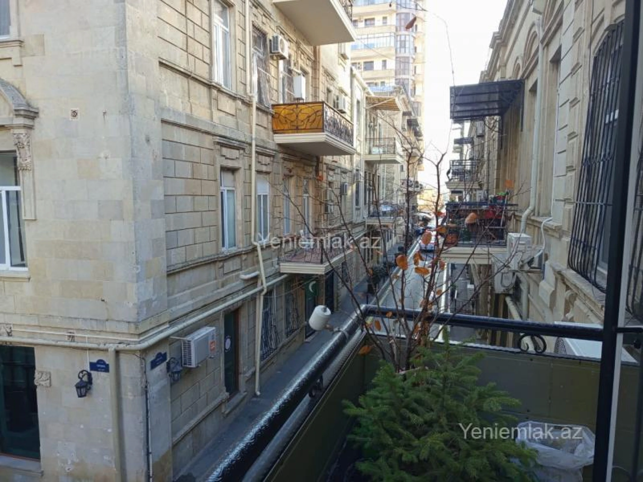 Satılır 4 otaqlı köhnə tikili 95 m²