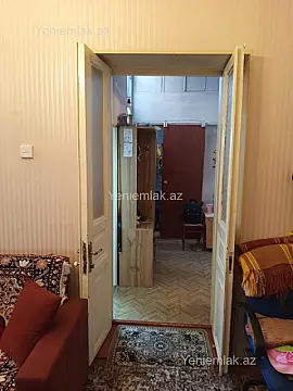 Satılır 4 otaqlı köhnə tikili 95 m²