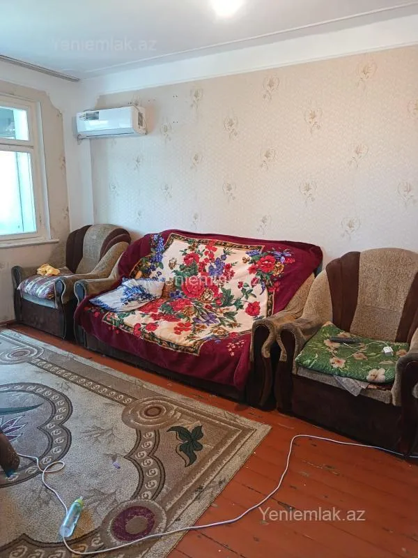 Satılır 2 otaqlı köhnə tikili 48 m²