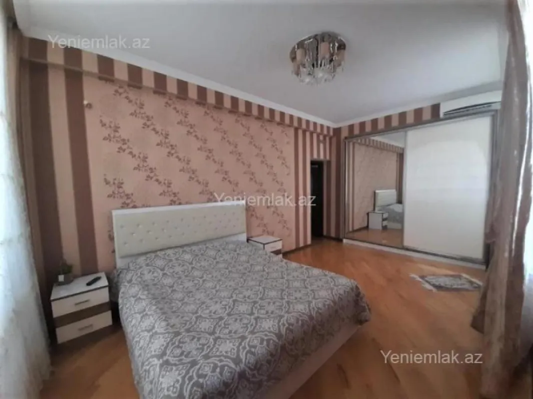 Satılır 3 otaqlı yeni tikili 121 m²