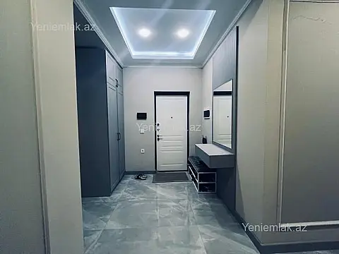 Satılır 2 otaqlı yeni tikili 82.5 m²