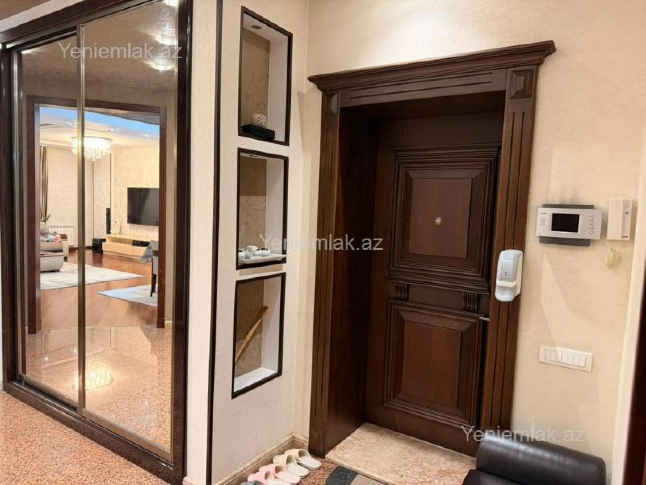 Satılır 4 otaqlı yeni tikili 170 m²