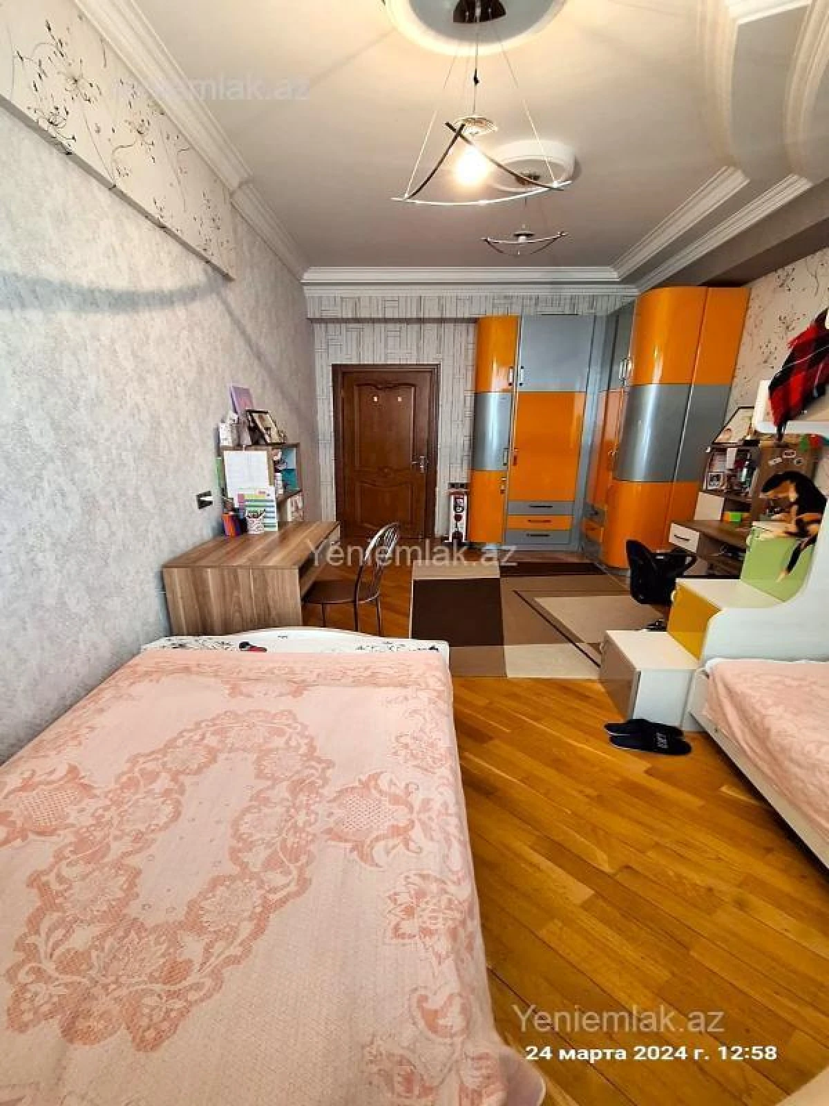 Satılır 3 otaqlı yeni tikili 120 m²