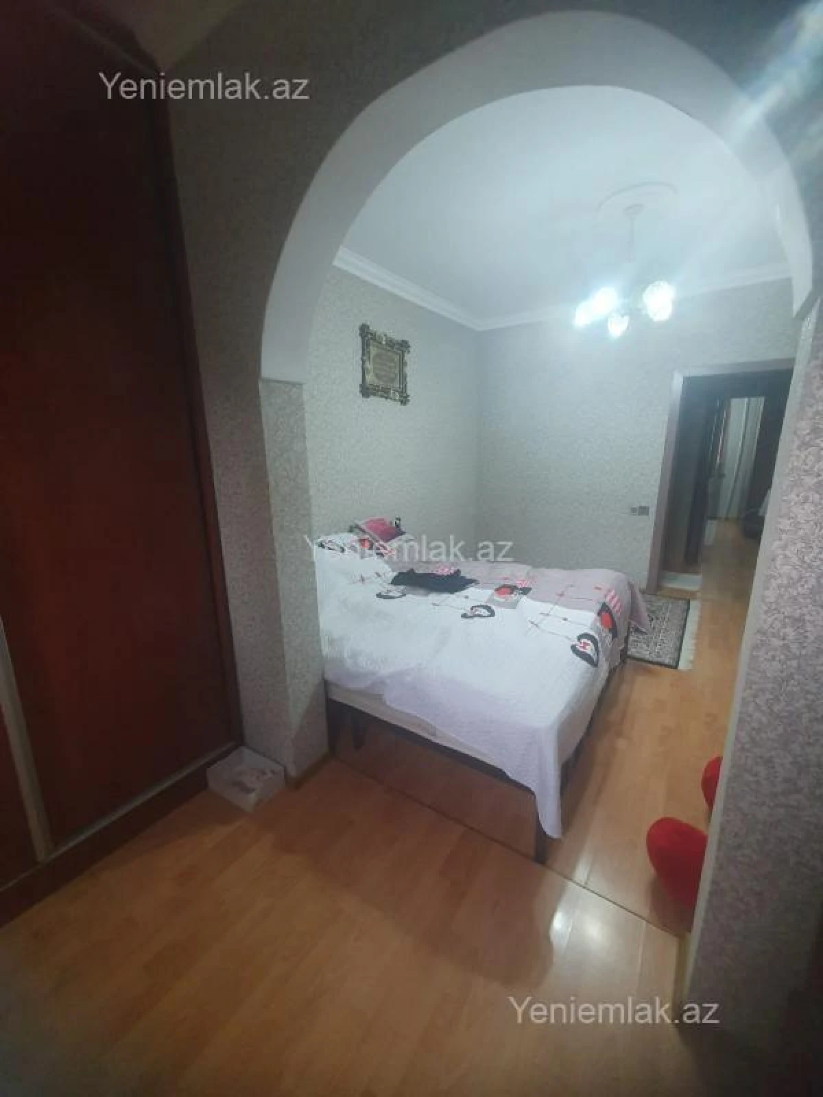 Satılır 3 otaqlı köhnə tikili 80 m²