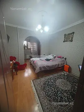 Satılır 3 otaqlı köhnə tikili 80 m²