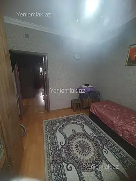 Satılır 3 otaqlı köhnə tikili 80 m²
