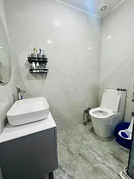 Satılır 2 otaqlı yeni tikili 82.5 m²