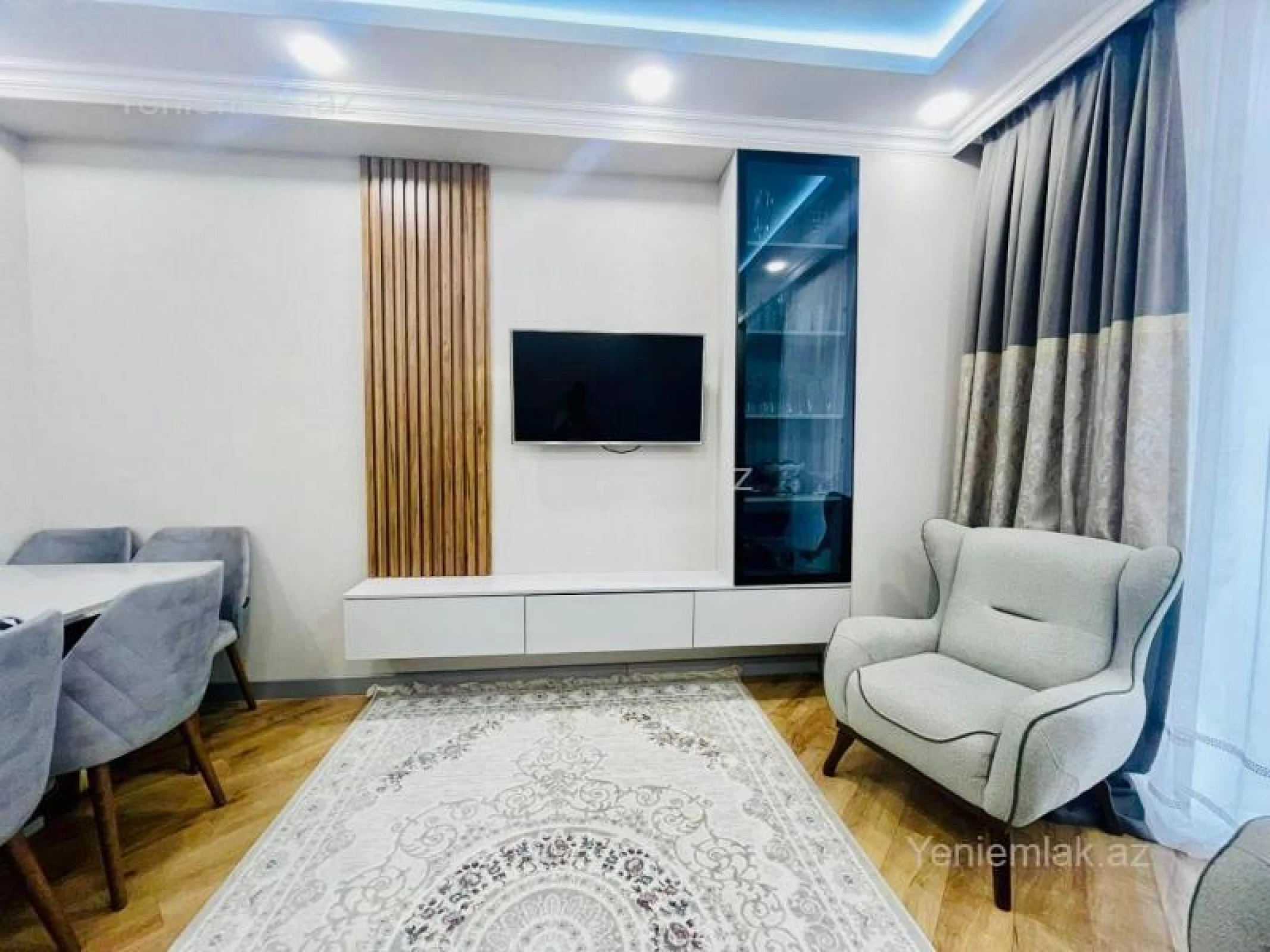 Satılır 2 otaqlı yeni tikili 82.5 m²