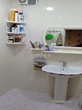 Satılır 3 otaqlı köhnə tikili 72 m²