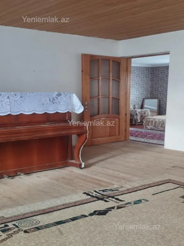 Satılır 3 otaqlı həyət evi 120 m²