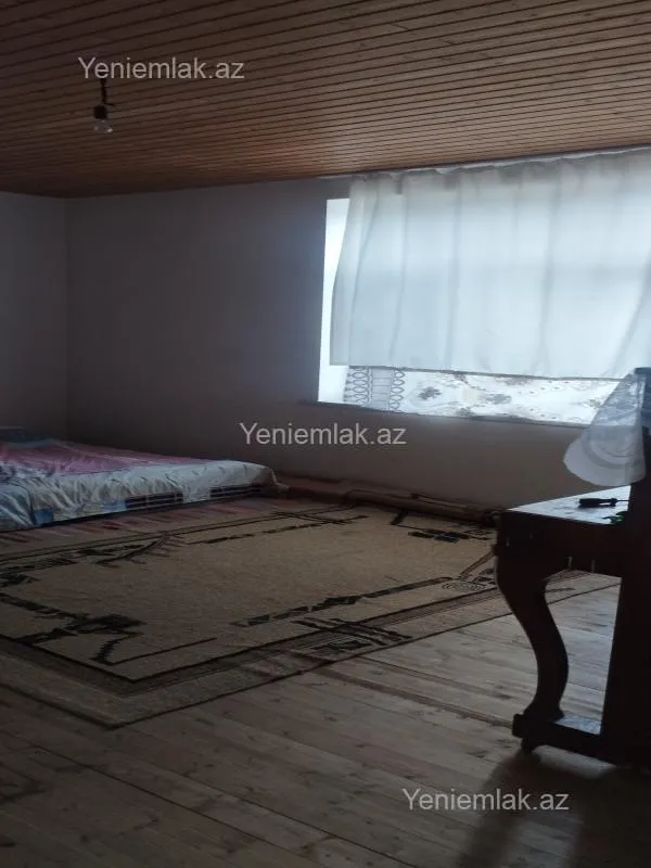 Satılır 3 otaqlı həyət evi 120 m²