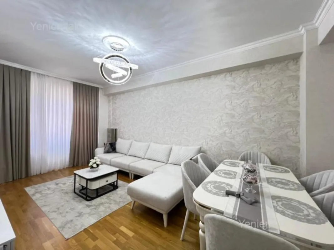 Satılır 2 otaqlı yeni tikili 68 m²