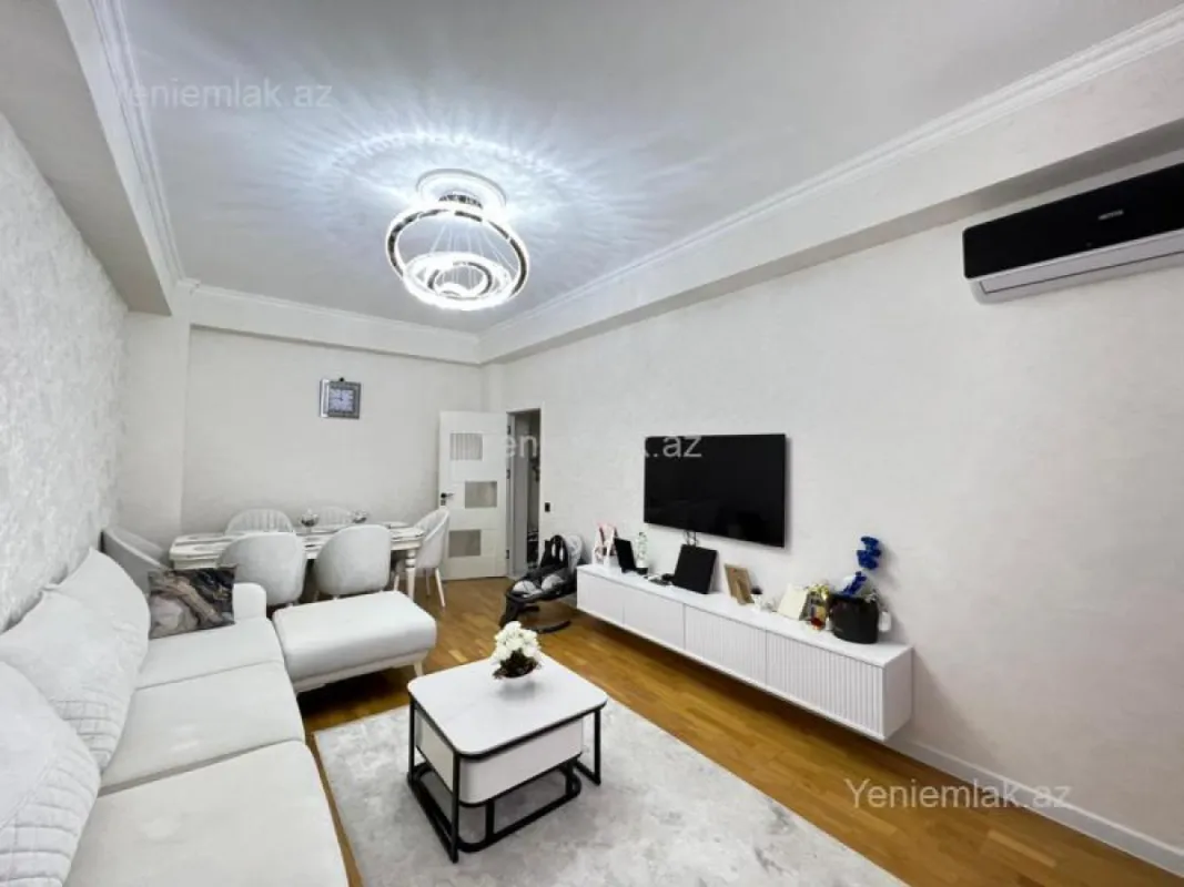 Satılır 2 otaqlı yeni tikili 68 m²