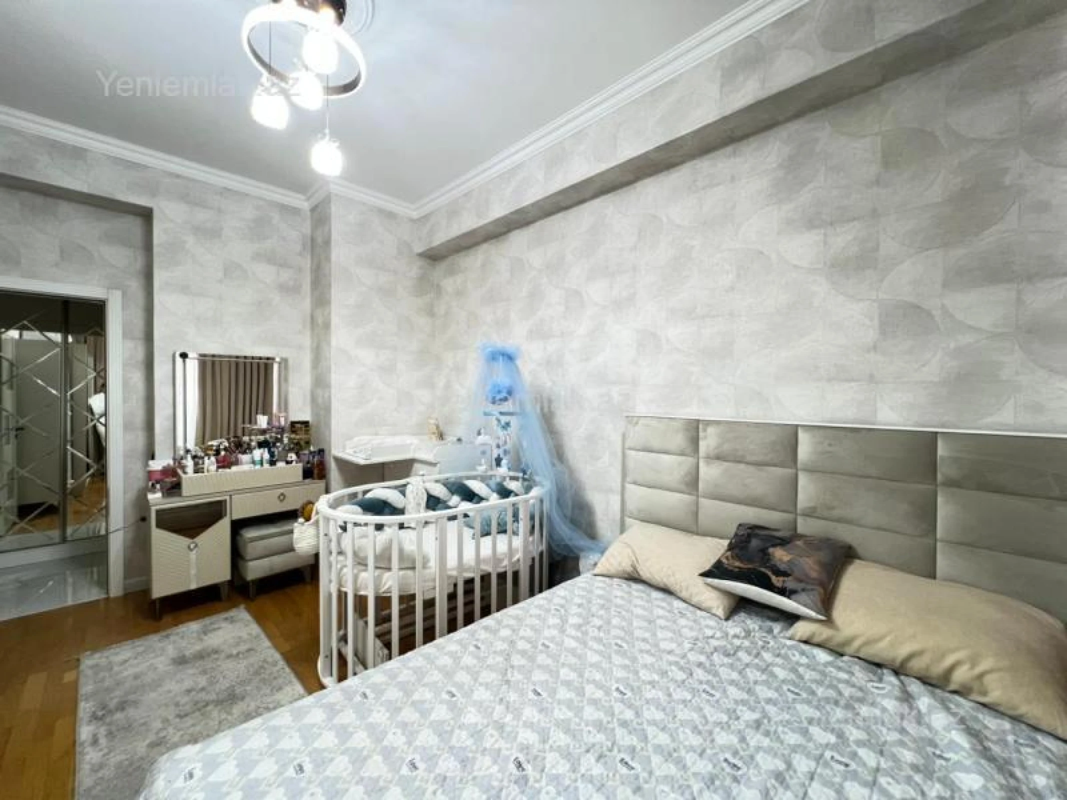 Satılır 2 otaqlı yeni tikili 68 m²