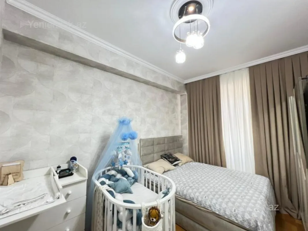 Satılır 2 otaqlı yeni tikili 68 m²