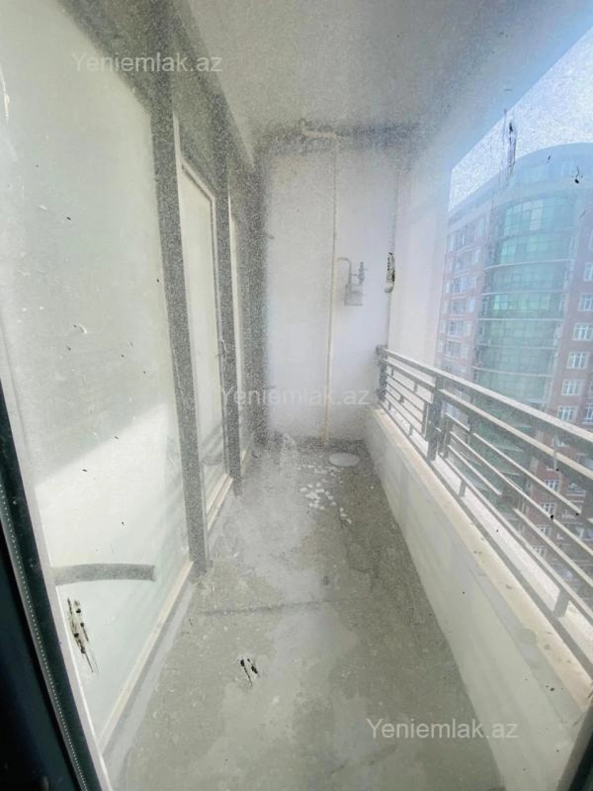 Satılır 2 otaqlı yeni tikili 76 m²