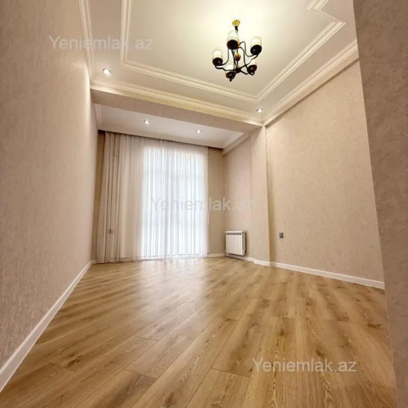 Satılır 4 otaqlı yeni tikili 150 m²
