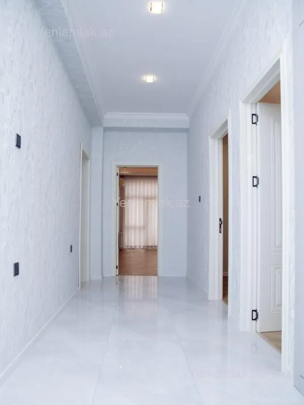Satılır 4 otaqlı yeni tikili 150 m²