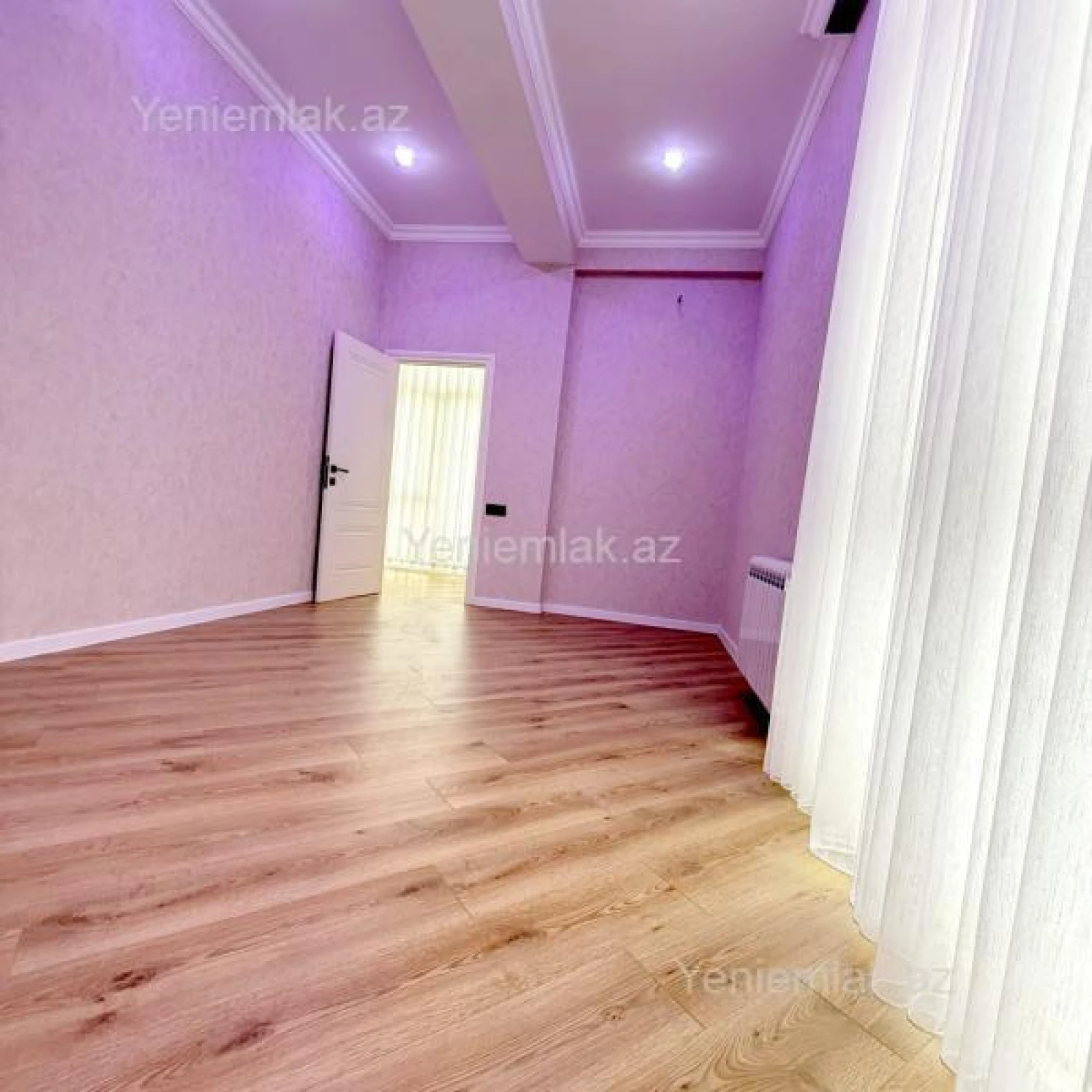 Satılır 4 otaqlı yeni tikili 150 m²