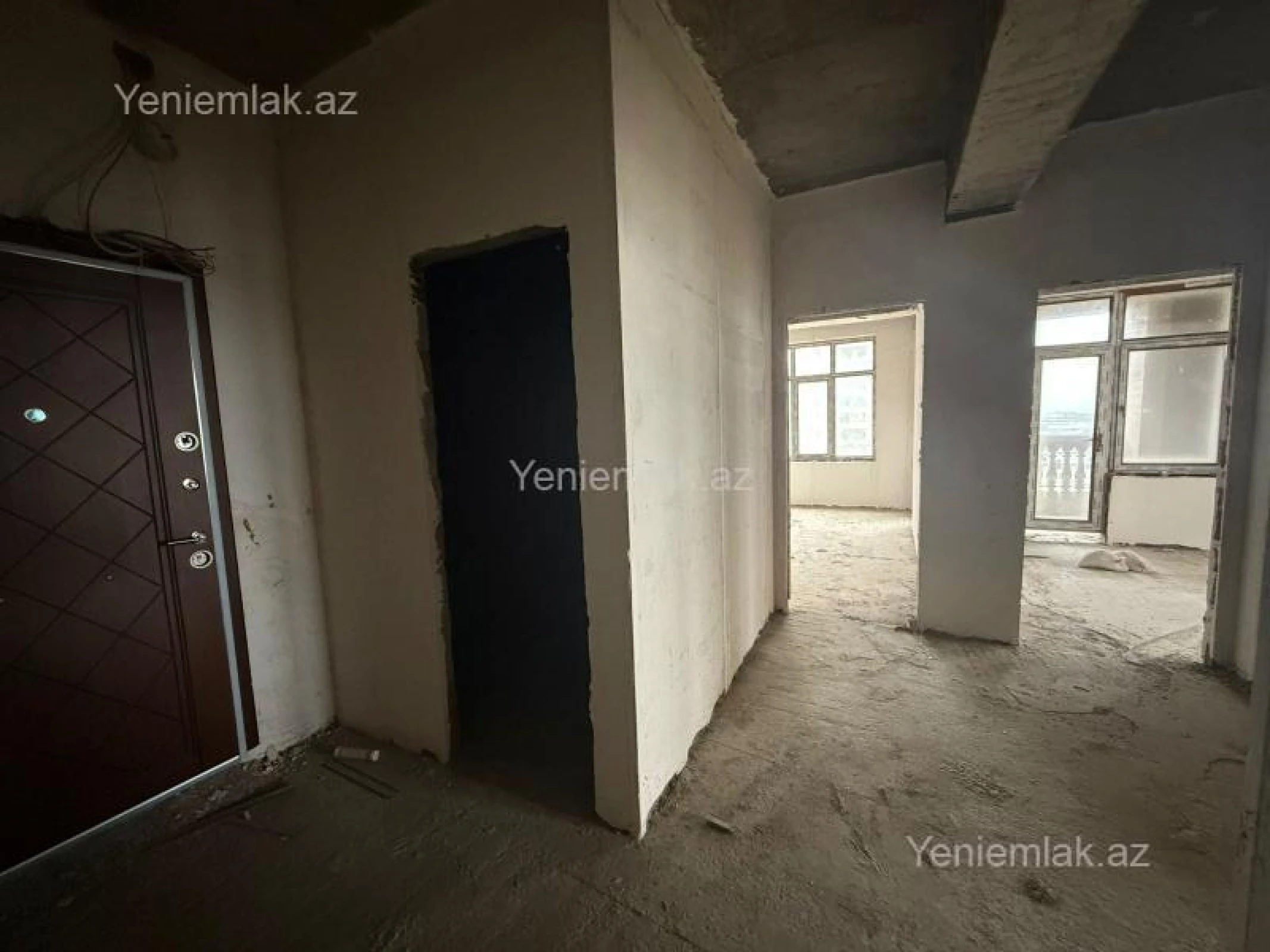 Satılır 2 otaqlı yeni tikili 80 m²